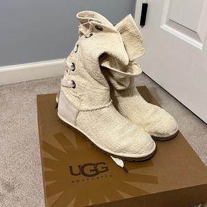 Cream UGG Boot, Lace-Up Back, Unique, Size 10